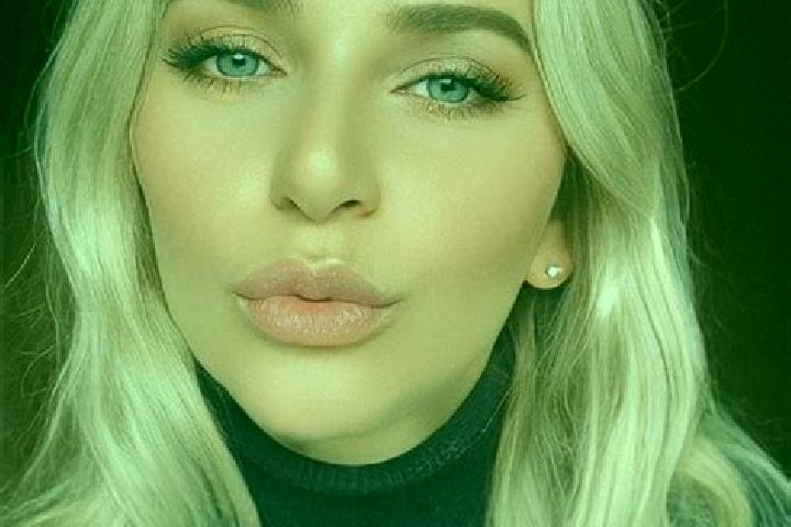 Quinn, 36 — Escort in Novoukrainka, Ukraine