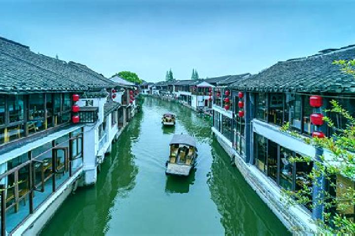 Quinn, 36 — Escort in Shiyuan, China