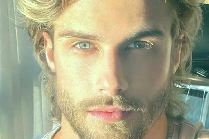 Quinn, 37, a blonde blue-eyed middle eastern companion based in Slaley. Offering Tantra, 69, Girlfriend Experience, CIM. Available for incall and outcall, da...