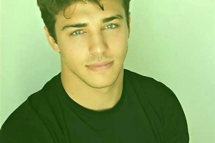 Quinn, 37, a brunette green-eyed caribbean companion based in Santiago Tlalpan. Offering Prostate Massage, Erotic Massage, CIM, Domination, Deep French Kissi...