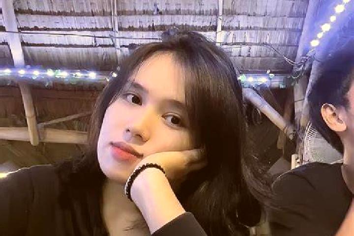 Quinn, 37 — Escort in Bantardawa, Indonesia