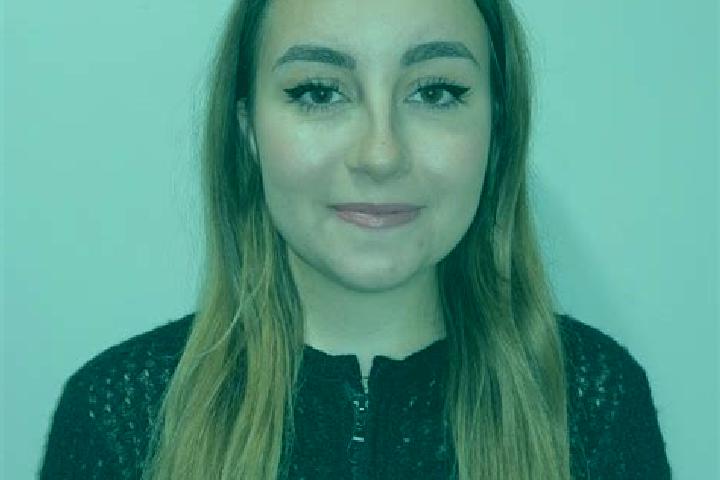 Quinn, 37 — Escort in Stroud, United States