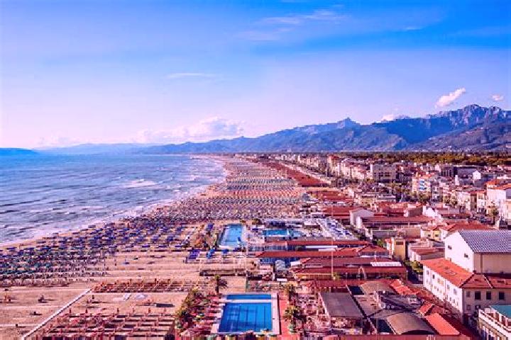 Quinn, 37 — Escort in Viareggio, Italy