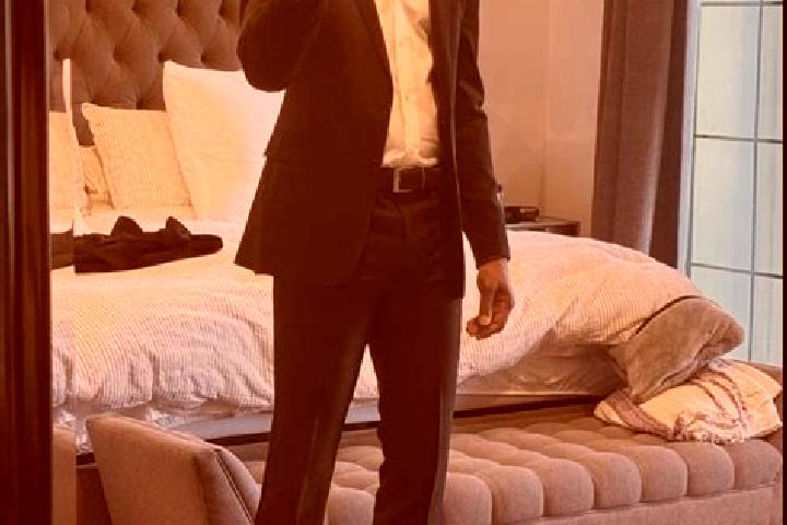 Quinn, 38, a black dark-eyed ebony companion based in Brasnorte. Offering Fetish, Party Girl, Roleplay, Girlfriend Experience. Available for incall and outca...