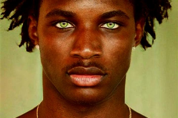 Quinn, 38, a black green-eyed caucasian companion based in Tangier. Offering Tantra, Striptease, Girlfriend Experience. Available for incall and outcall, ove...