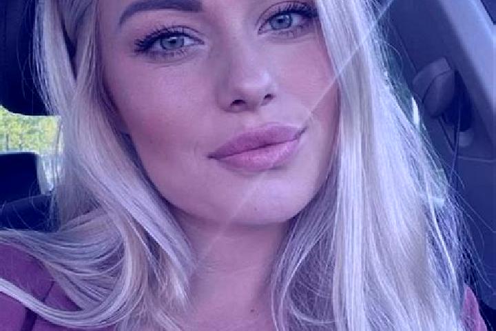 Quinn, 38, a blonde green-eyed mixed companion based in Cornesse. Offering CIM, Dinner Date, Deep French Kissing, A-Level, Striptease. Available for incall a...