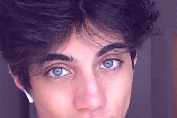 Quinn, 38, a chestnut green-eyed caucasian companion based in Koforidua. Offering Overnight, A-Level, Couples, BDSM, Roleplay. Available for incall and outca...
