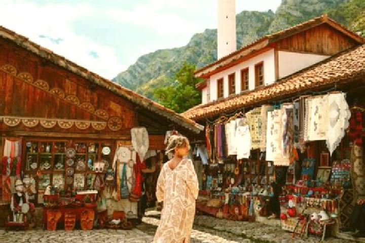 Quinn, 38 — Escort in Kruje, Albania