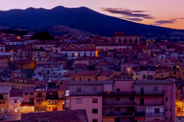 Quinn, 38 — Escort in Rionero in Vulture, Italy