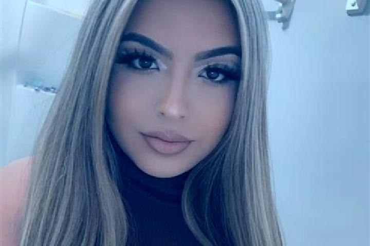 Quinn, 39, a blonde brown-eyed latina companion based in Nagytarcsa. Offering OWO, Girlfriend Experience, A-Level, Fetish, BDSM. Available for incall and out...