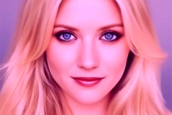 Quinn, 39, a blonde dark-eyed caucasian companion based in North Ward. Offering Girlfriend Experience, Overnight, Couples, Erotic Massage, 69. Available for ...