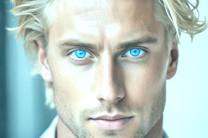 Quinn, 39, a dark blonde grey-eyed european companion based in Napel. Offering Tantra, BDSM, OWO, Roleplay. Available for incall and outcall, overnight booki...
