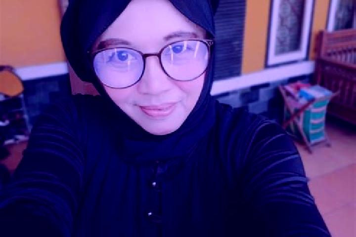 Quinn, 39 — Escort in Cileunyi, Indonesia