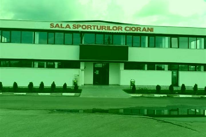 Quinn, 39 — Escort in Cioranii de Sus, Romania