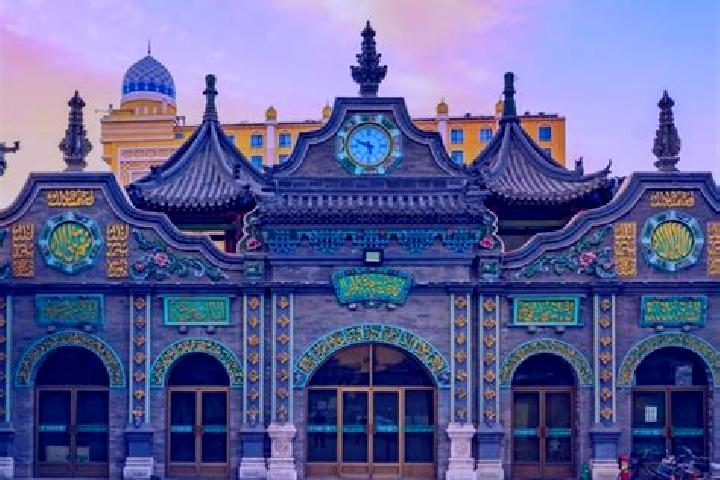 Quinn, 39 — Escort in Hohhot, China