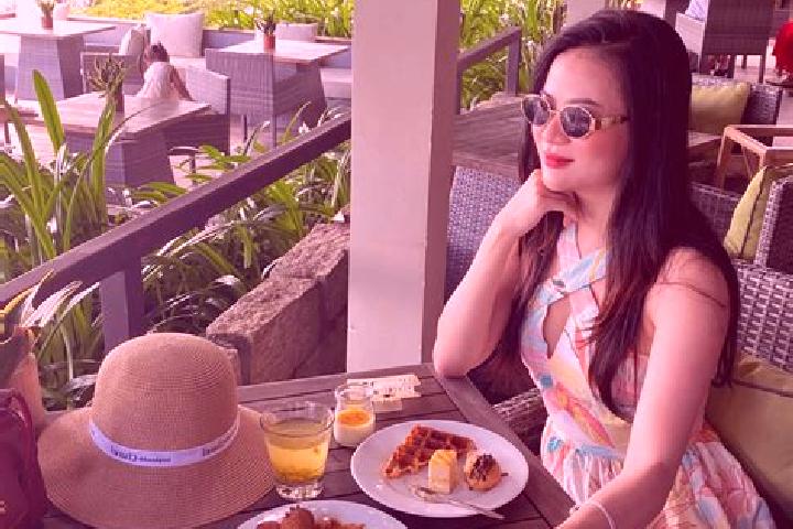 Quinn, 39 — Escort in Nga Son, Vietnam