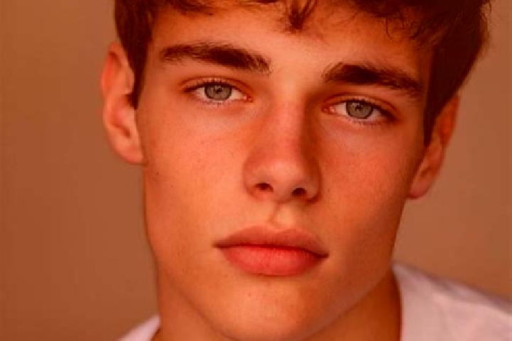 Riley, 20, a auburn brown-eyed caucasian companion based in Mahuta. Offering Couples, BDSM, OWO, GFE, Deep French Kissing. Available for incall and outcall, ...