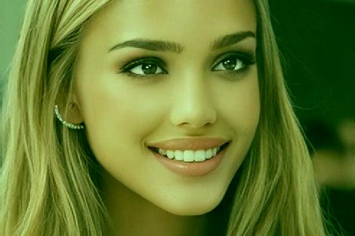 Riley, 20, a blonde brown-eyed asian companion based in Zere. Offering Tantra, GFE, Overnight. Available for incall and outcall, day and evening dates.