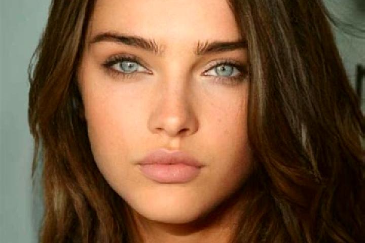 Riley, 20, a brunette grey-eyed caucasian companion based in Icem. Offering Domination, Overnight, 69. Available for incall and outcall, day and evening dates.