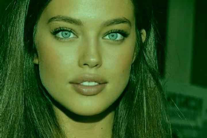 Riley, 20, a chestnut green-eyed mediterranean companion based in Magliolo. Offering GFE, Travel Companion, A-Level, Tantra, Massage. Available for incall an...