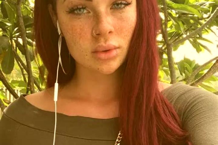 Riley, 20, a red dark-eyed caribbean companion based in Charneca de Caparica. Offering 69, Roleplay, Girlfriend Experience, GFE. Available for incall and out...