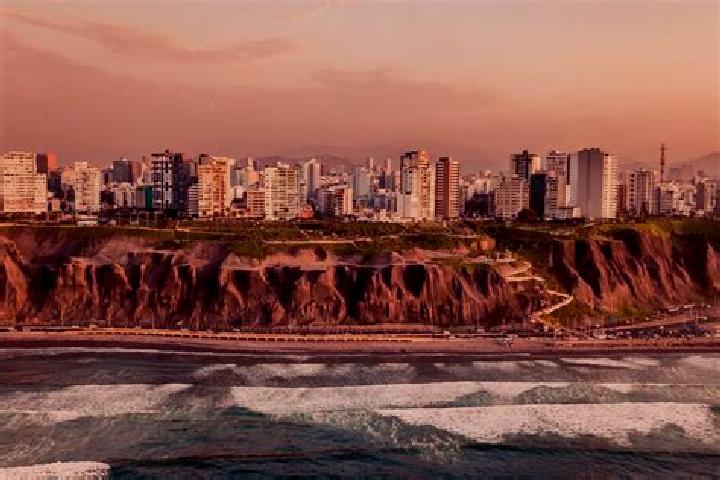 Riley, 20 — Escort in La Grama, Peru
