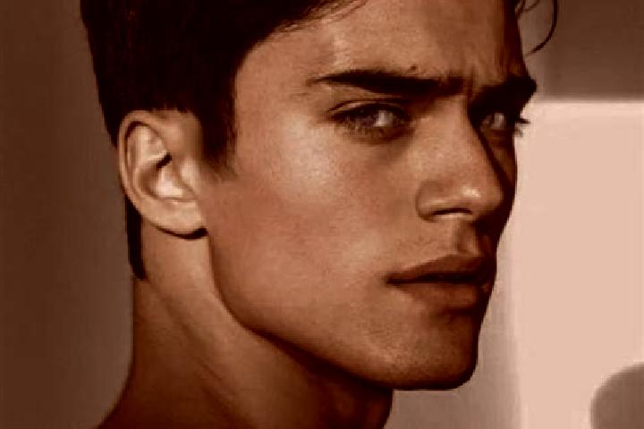 Riley, 21, a black grey-eyed slavic companion based in El Largo. Offering Tantra, Deep French Kissing, CIM. Available for incall and outcall, overnight booki...