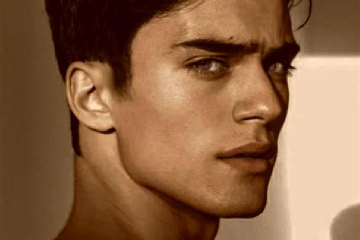Riley, 21, a black grey-eyed slavic companion based in Malataverne. Offering BDSM, A-Level. Available for incall and outcall, overnight bookings available.