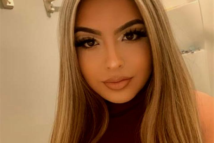 Riley, 21, a blonde grey-eyed latina companion based in Grand-Couronne. Offering BDSM, Tantra, Party Girl, Roleplay, Couples. Available for incall and outcal...