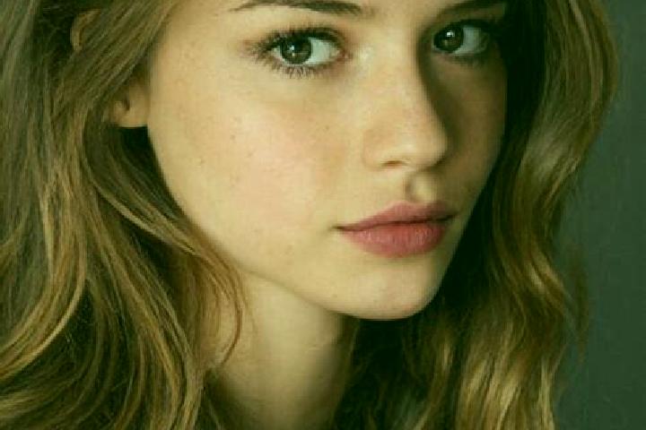 Riley, 21, a chestnut grey-eyed latina companion based in Santo Domingo Tepuxtepec. Offering A-Level, OWO, Tantra, GFE, Dinner Date. Available for incall and...