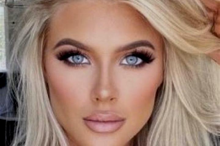 Riley, 21, a platinum blonde blue-eyed slavic companion based in Torre-Pacheco. Offering Prostate Massage, A-Level, Dinner Date, OWO. Available for incall an...