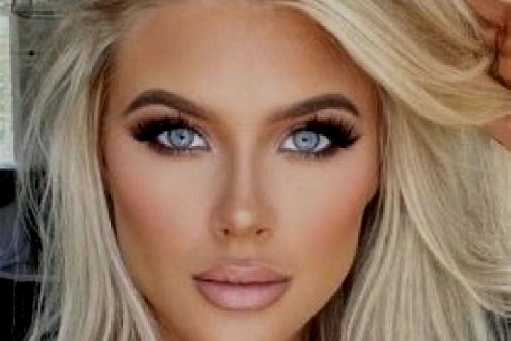 Riley, 21, a platinum blonde dark-eyed middle eastern companion based in Bayiryuezue. Offering Massage, Domination, 69. Available for incall and outcall, day...