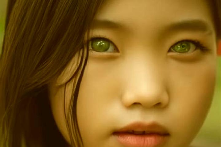 Riley, 21, a red green-eyed asian companion based in Tiburones. Offering Prostate Massage, CIM, Girlfriend Experience. Available for incall and outcall, over...