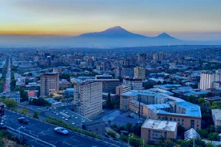 Riley, 21 — Escort in Hovtashen, Armenia