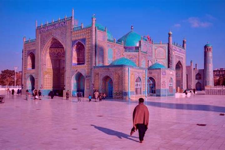 Riley, 21 — Escort in Mazar-e Sharif, Afghanistan