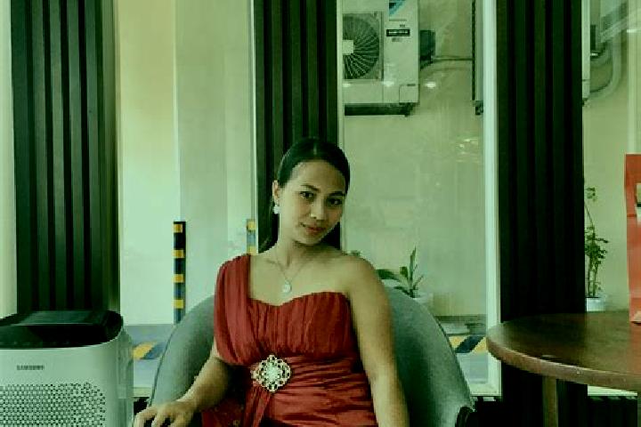 Riley, 21 — Escort in Sigih, Indonesia