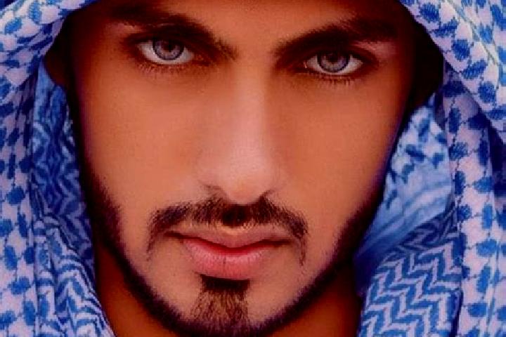 Riley, 22, a auburn blue-eyed middle eastern companion based in Lagundo. Offering Couples, Erotic Massage, Deep French Kissing, Prostate Massage. Available f...
