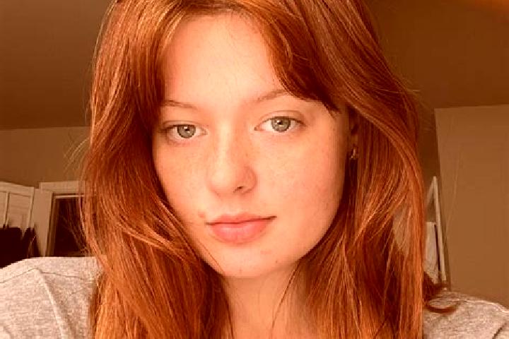 Riley, 22, a chestnut amber-eyed caucasian companion based in Merriam Woods. Offering OWO, Girlfriend Experience, GFE, Tantra, Erotic Massage. Available for ...