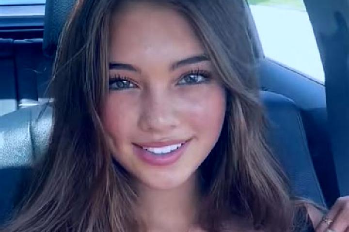 Riley, 22, a dark blonde brown-eyed european companion based in Tootgarook. Offering Duos, OWO, CIM, Deep French Kissing. Available for incall and outcall, d...