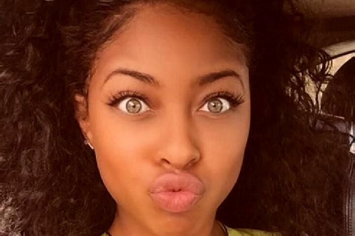 Riley, 22, a dark blonde green-eyed ebony companion based in Villa de Soto. Offering Deep French Kissing, 69, Duos, CIM, Party Girl. Available for incall and...