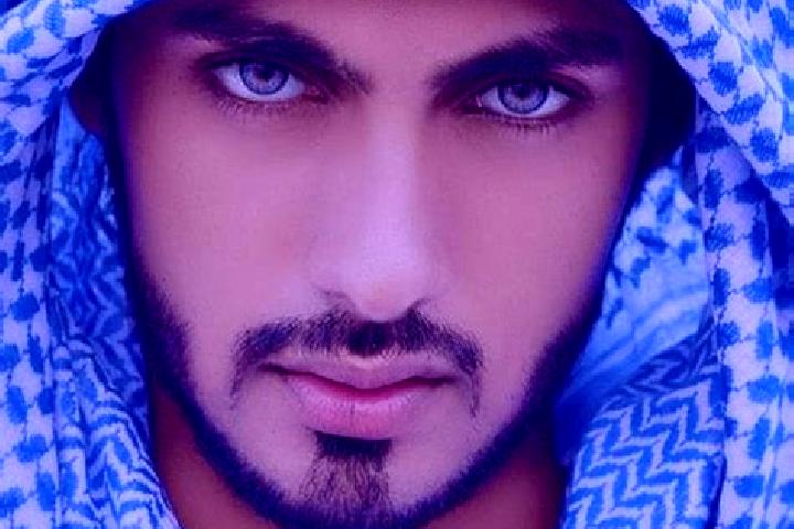 Riley, 22, a red dark-eyed middle eastern companion based in Chapadao do Ceu. Offering Domination, Prostate Massage, CIM, Girlfriend Experience, BDSM. Availa...