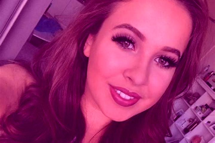 Riley, 22, a red grey-eyed mixed companion based in Nantzha. Offering Domination, Deep French Kissing, Striptease. Available for incall and outcall, day and ...
