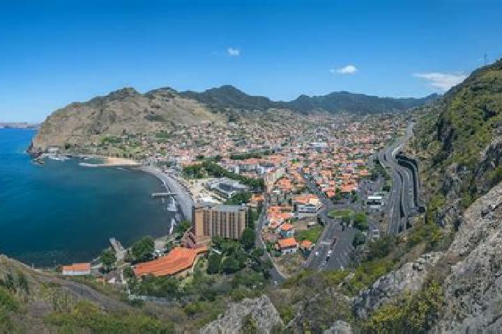 Riley, 22 — Escort in Arco da Calheta, Portugal