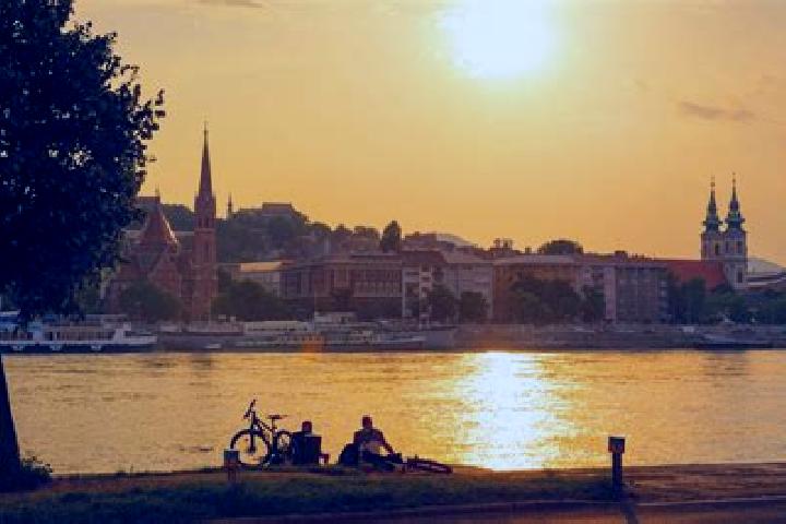 Riley, 22 — Escort in Csany, Hungary