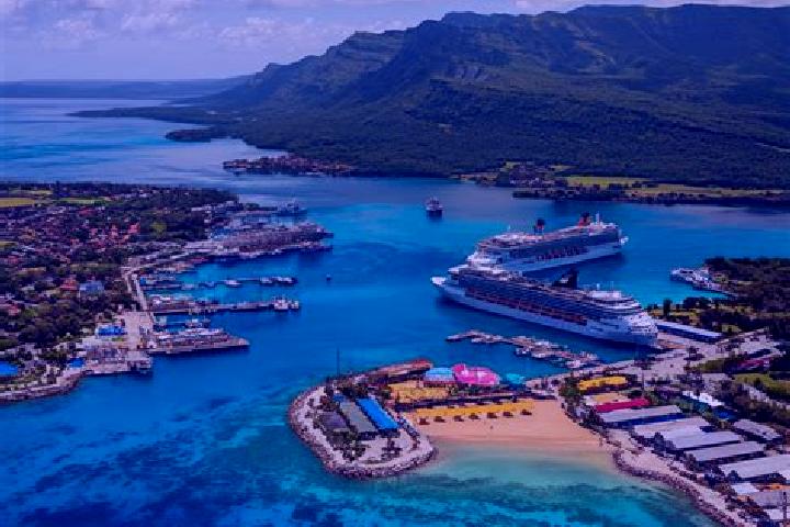 Riley, 22 — Escort in Le Port, Reunion