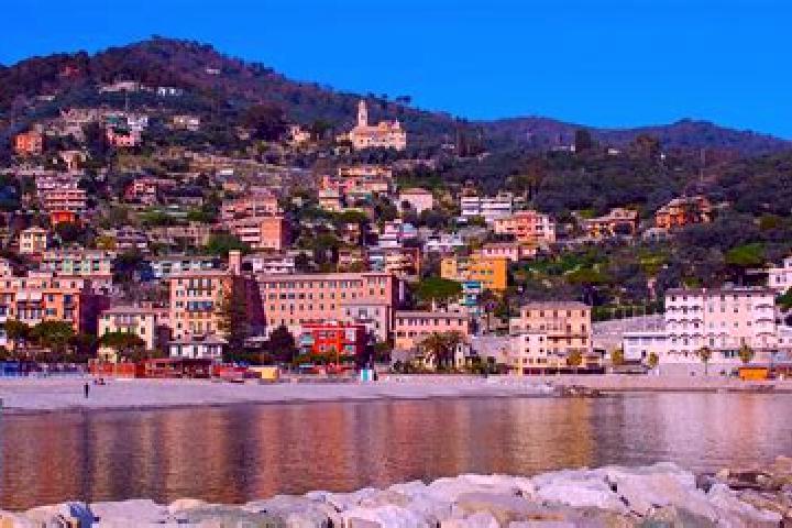 Riley, 22 — Escort in Montaldo di Mondovi, Italy