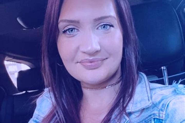 Riley, 22 — Escort in Odell, United States