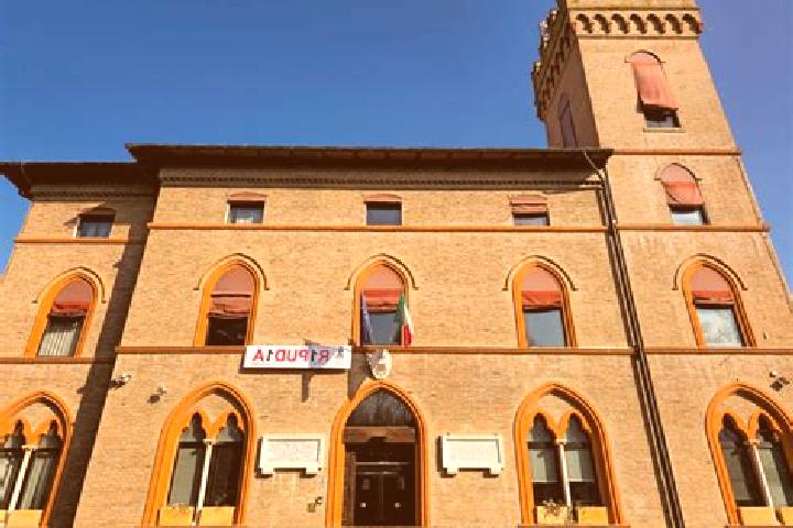 Riley, 22 — Escort in Savignano sul Panaro, Italy