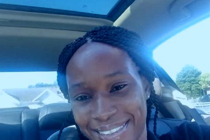 Riley, 22 — Escort in Thaxton, United States