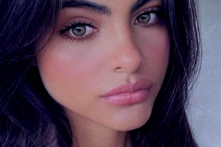 Riley, 23, a blonde dark-eyed middle eastern companion based in Romagnieu. Offering Striptease, Erotic Massage, Girlfriend Experience, OWO. Available for inc...